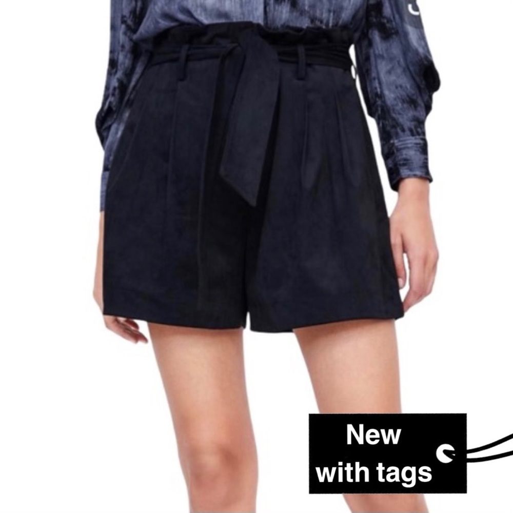 Zara paperbag shorts